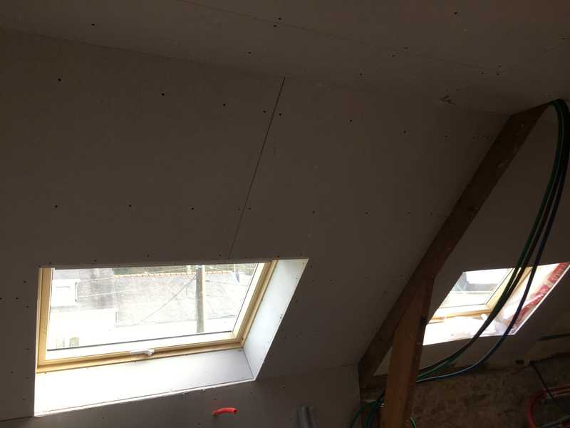 Installation d'un pare vapeur Velux